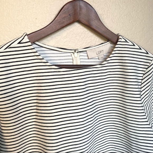 Loft Top | Size: L - Picture 2 of 5